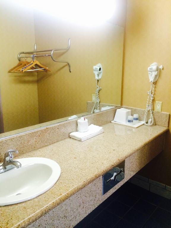 Travelers Inn Lax/Лоундейл Стая снимка